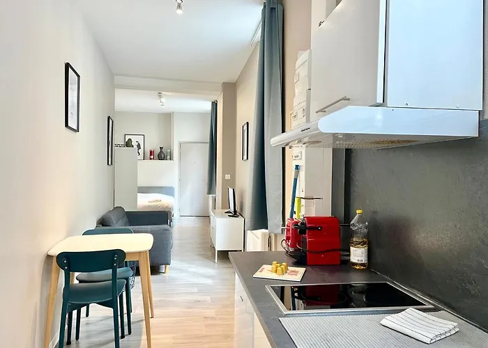 Orphelins 2 Apartment *